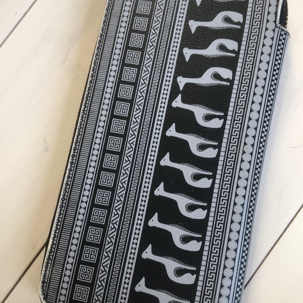 Jonathan Adler wallet